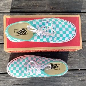 Women’s Aqua Vans